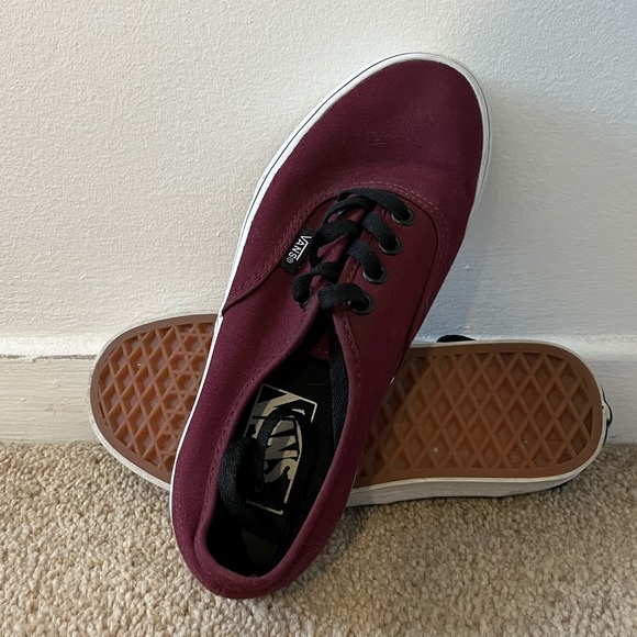 Red VANS shoes for Women - Picture 5 of 6